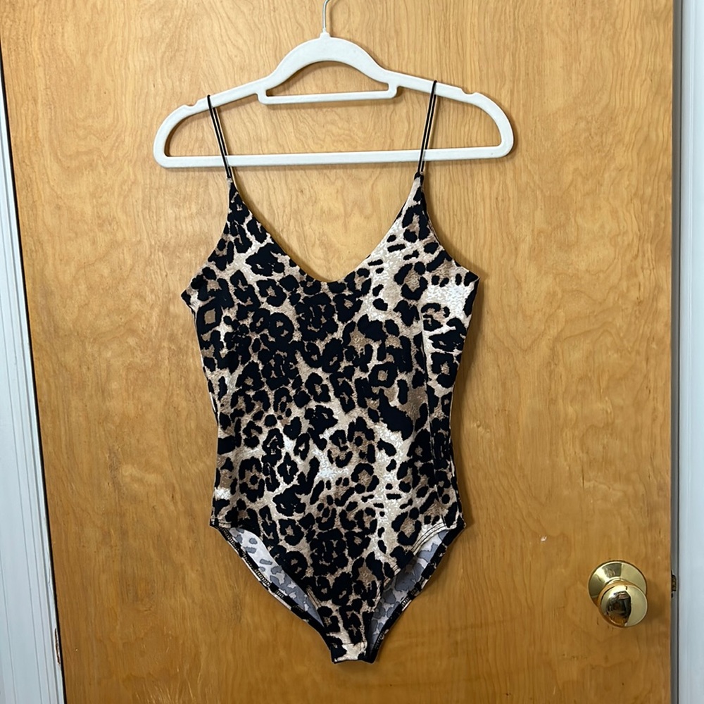 NWOT printed bodysuit! XS but will fit size small